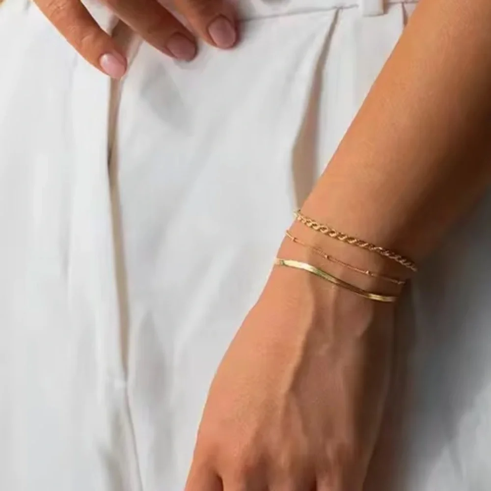Twisted Gold Chain Bracelet